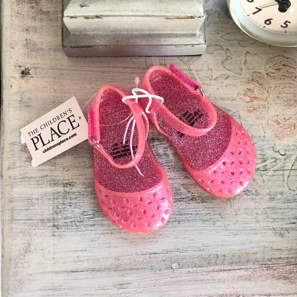 NWT / Glitter Pink Jellies 3-6 months baby girl